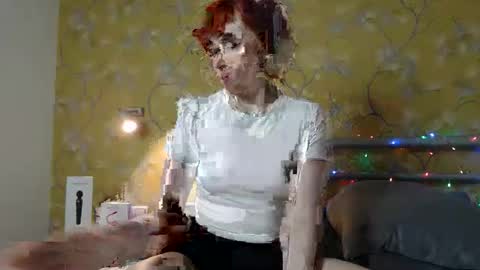 Snapshot of olivka_flower chatting on September 18, 2025, 7:05 pm Angelina Lina online show from September 18, 2025, 7:05 pm