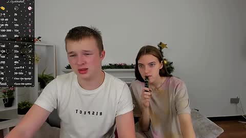 Snapshot of ollistiw chatting on December 29, 2024, 2:52 pm Olli and Stiw online show from December 29, 2024, 2:52 pm