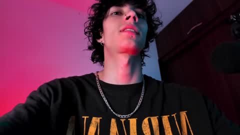     online show from January 14, 2025, 3:22 am