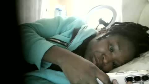 Snapshot of olwami4 chatting on July 8, 2026, 11:37 am olwami4 online show from July 8, 2026, 11:37 am