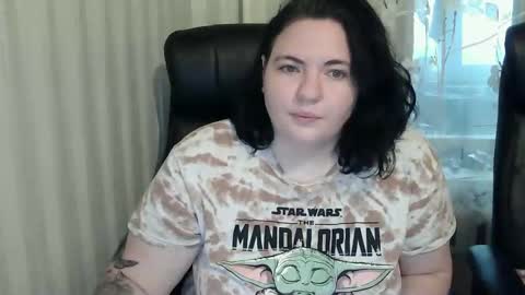 OlyaAndNetty online show from October 14, 2025, 2:40 pm