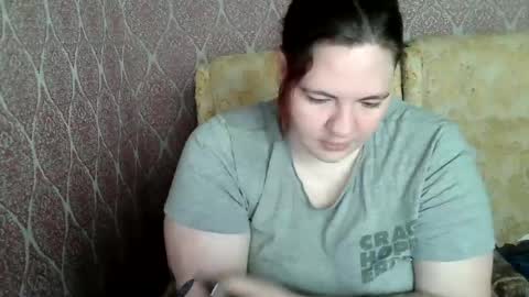 OlyaAndNetty online show from June 12, 2026, 4:44 am