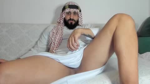 Omar online show from October 14, 2025, 8:20 pm