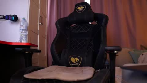 Snapshot of omg_pie chatting on March 4, 2025, 1:17 pm Mars online show from March 4, 2025, 1:17 pm