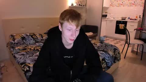 Snapshot of omg_pie chatting on October 20, 2025, 7:47 pm Mars online show from October 20, 2025, 7:47 pm