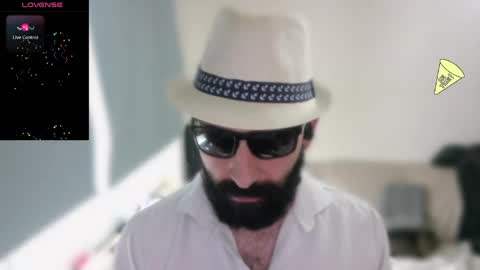 Snapshot of ona_nisme chatting on May 20, 2026, 5:19 pm ona nisme online show from May 20, 2026, 5:19 pm