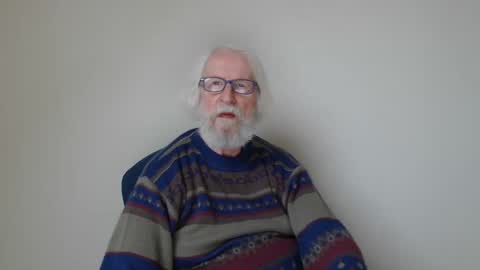 Somewhere over the rainbow online show from January 10, 2025, 2:13 pm