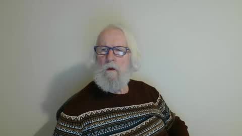 Somewhere over the rainbow online show from January 31, 2025, 9:37 pm