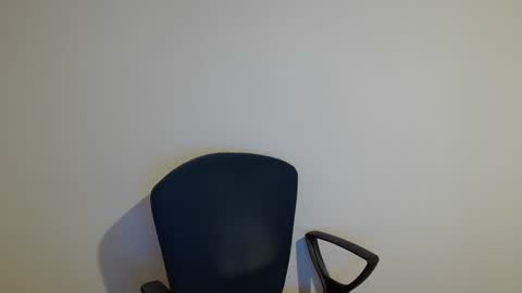 Somewhere over the rainbow online show from March 3, 2025, 9:26 pm