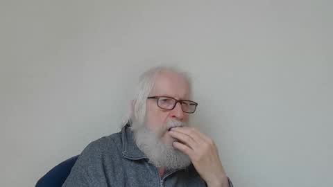 Somewhere over the rainbow online show from November 6, 2025, 8:04 am