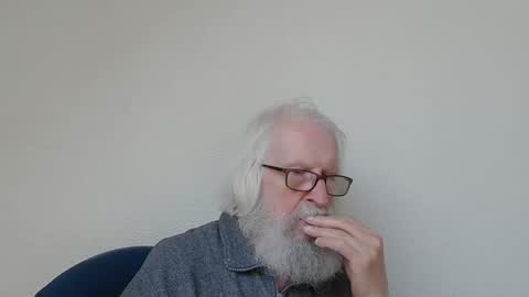 Somewhere over the rainbow online show from November 19, 2025, 7:52 am