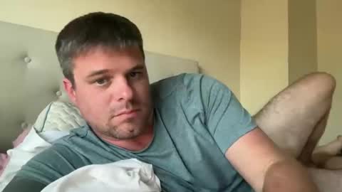 onceaweekview online show from November 13, 2025, 10:08 pm