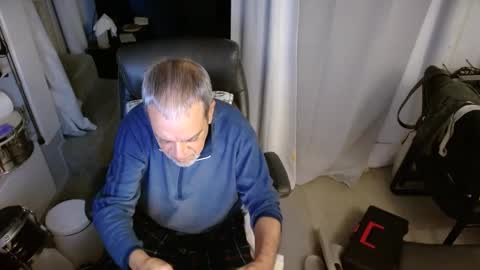 ondoko1234 online show from October 6, 2025, 12:57 pm