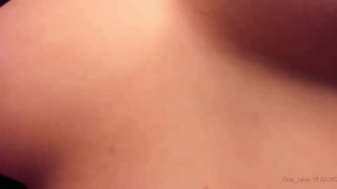 Snapshot of one_1ove chatting on February 15, 2025, 2:11 pm Ana online show from February 15, 2025, 2:11 pm