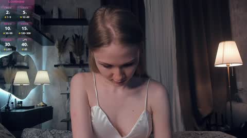 Snapshot of one_1ove chatting on September 19, 2025, 7:36 pm Ana online show from September 19, 2025, 7:36 pm