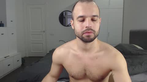 Snapshot of onebestlover chatting on February 5, 2025, 7:50 am onebestlover online show from February 5, 2025, 7:50 am
