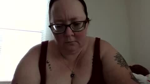 Pixie online show from February 8, 2025, 4:25 pm