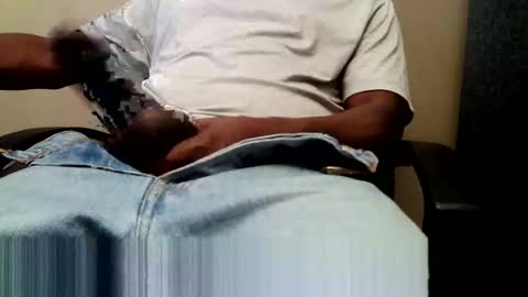 oneeyesnake1843142 online show from October 23, 2025, 5:12 pm