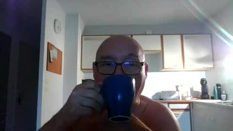 Snapshot of onemoretimebis chatting on June 30, 2026, 4:35 am Onemoretimebis online show from June 30, 2026, 4:35 am
