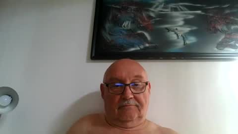 Snapshot of onemoretimebis chatting on July 23, 2026, 6:33 am Onemoretimebis online show from July 23, 2026, 6:33 am