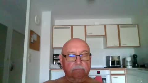 Snapshot of onemoretimebis chatting on July 30, 2026, 7:07 am Onemoretimebis online show from July 30, 2026, 7:07 am
