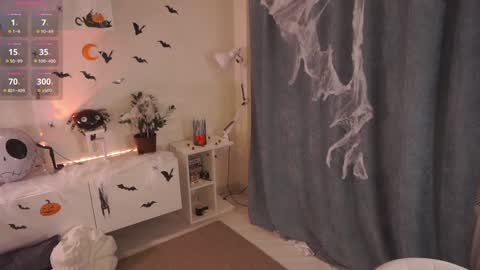 SamLolita online show from October 27, 2025, 7:51 pm