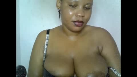 oneofdbestchubbygaloncb online show from May 29, 2026, 6:28 pm