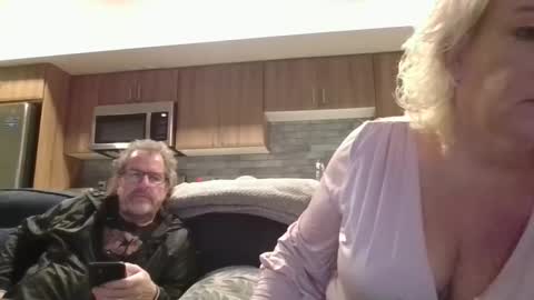couple mature milf bigboobs curvy mommydaddy online show from December 8, 2024, 11:40 pm