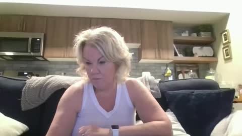 couple mature milf bigboobs curvy mommydaddy online show from December 23, 2024, 10:12 pm