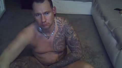 .....mICha..... online show from December 11, 2024, 1:05 am