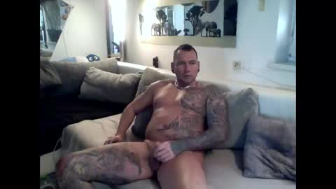 .....mICha..... online show from January 30, 2025, 9:25 am