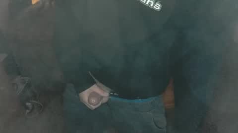 onerknees online show from September 20, 2025, 9:10 am