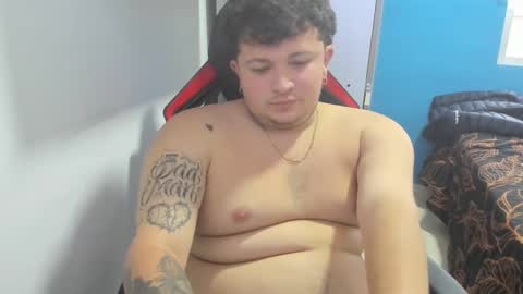 Andres INDEPENDENT MODEL online show from February 12, 2025, 8:40 pm