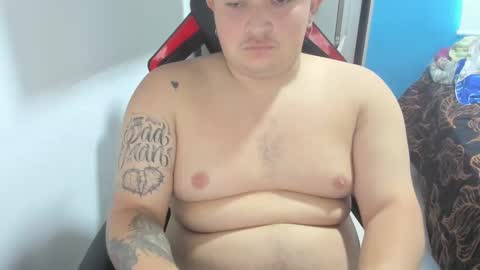 Andres INDEPENDENT MODEL online show from February 17, 2025, 4:37 pm