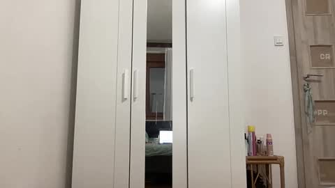 Onika online show from February 1, 2026, 11:14 pm