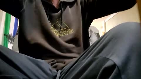 only01love online show from December 13, 2025, 9:53 pm