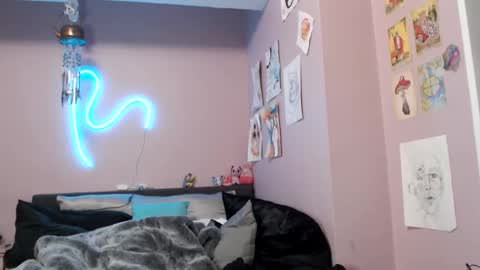 Snapshot of only1jtreasure chatting on December 3, 2024, 12:57 am Only1JTreasure online show from December 3, 2024, 12:57 am