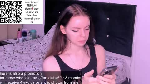 only_sarah1 online show from January 9, 2025, 12:14 am