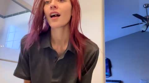 Snapshot of only_siren chatting on November 5, 2025, 4:40 pm Only siren online show from November 5, 2025, 4:40 pm