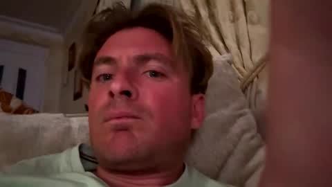 onlyloveyoutwice2016 online show from April 19, 2026, 10:23 pm