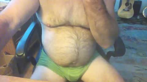 Snapshot of onthecape69 chatting on June 2, 2026, 9:44 am onthecape69 online show from June 2, 2026, 9:44 am