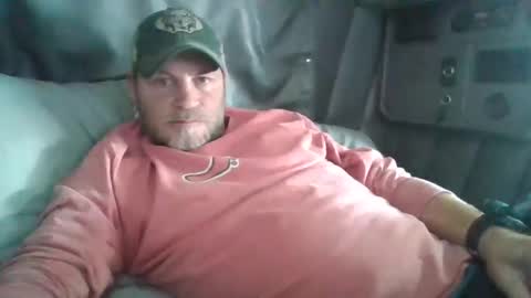 onthemove03 online show from November 16, 2025, 8:14 pm