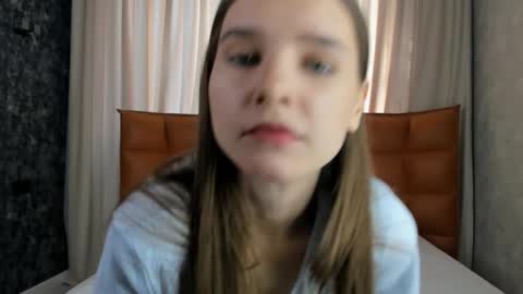 onyxvespera online show from March 11, 2026, 7:03 am