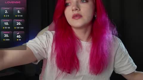 Hannah online show from November 9, 2025, 2:48 pm