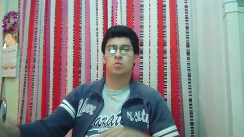 oomaurooo online show from December 23, 2024, 10:32 am