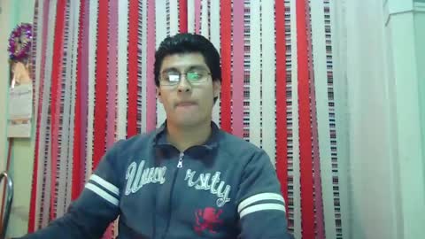 oomaurooo online show from December 24, 2024, 8:22 am