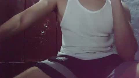 oomaurooo online show from October 21, 2025, 12:22 am