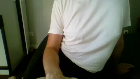 oops_katelyn online show from July 14, 2026, 4:02 pm