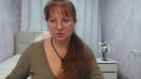 Snapshot of oovanessahotts chatting on May 29, 2026, 5:27 am Vanessa online show from May 29, 2026, 5:27 am