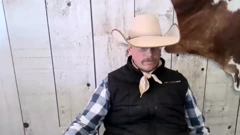 Snapshot of openmindedcowboy chatting on January 10, 2025, 7:32 pm kinkynerd online show from January 10, 2025, 7:32 pm